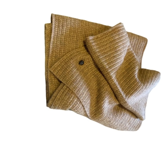 Zadig & Voltaire Jared 100% Cashmere Scarf / Wrap Soft Luxurious Camel Color - Picture 12 of 13